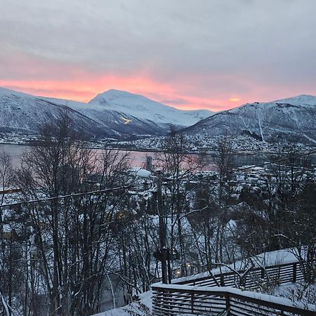 Tromsoapartment Silent Area With Nice View I Have Warm Caravan For Rent Same Place, 4 People Exteriör bild